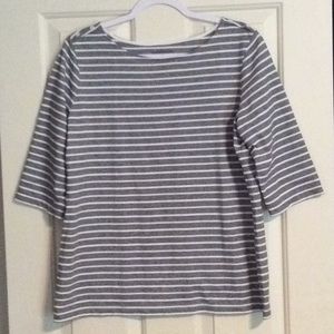 🌟 BUNDLE 3 For $12 - 3/4 Sleeve Top - XL